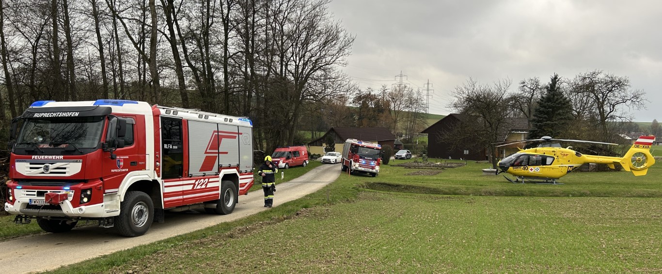 Menschenrettung Dangelsbach Foto ZN Mittel